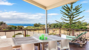 Killcare Beach Abode with AC